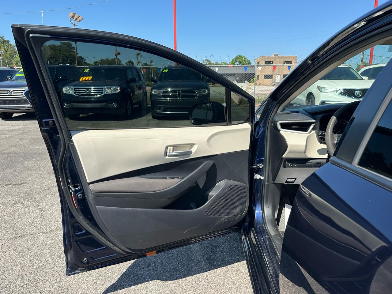 Toyota Corolla LE CVT (Natl) 2020