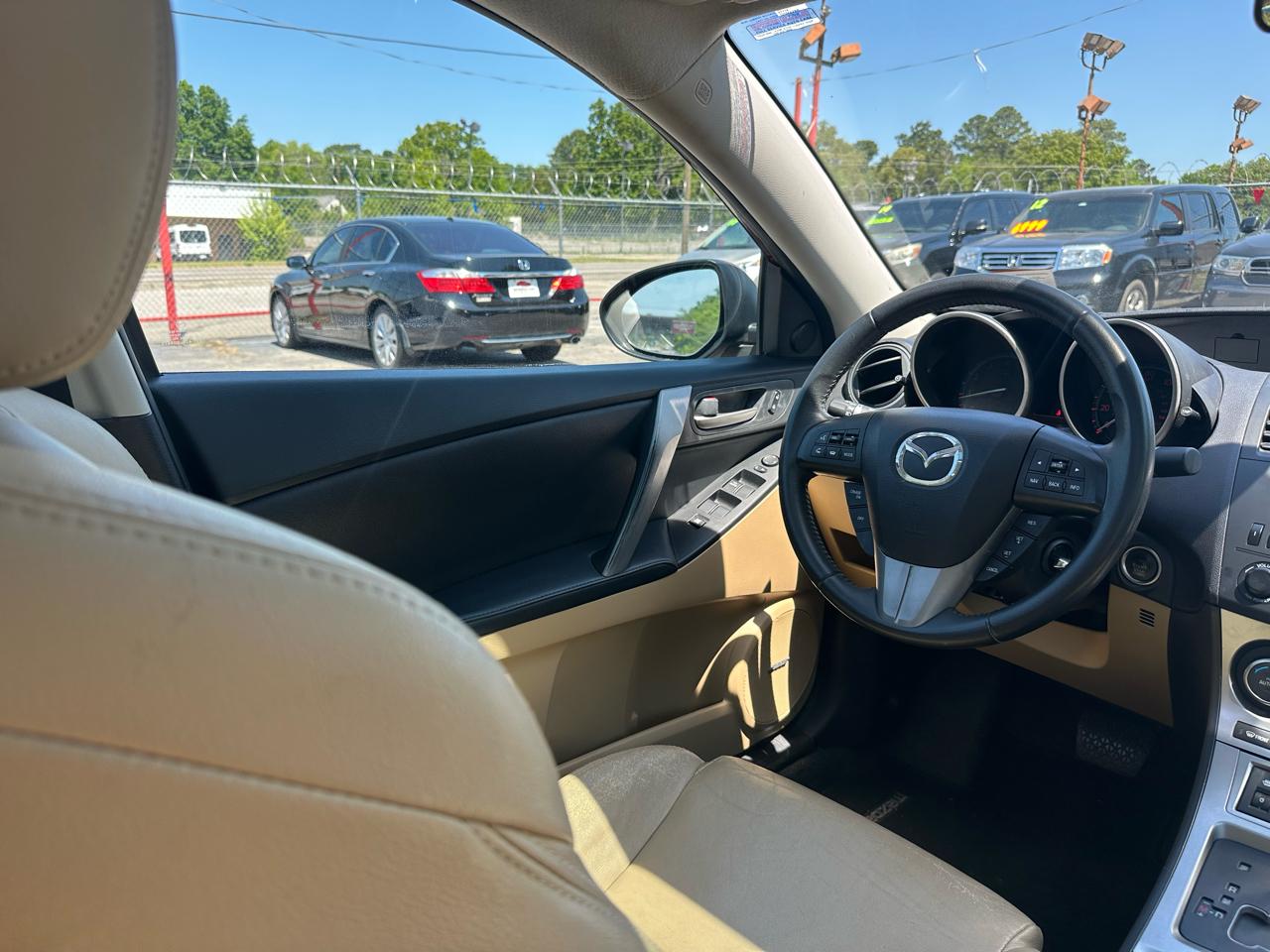 Mazda MAZDA3 4dr Sdn Auto s Grand Touring 2010