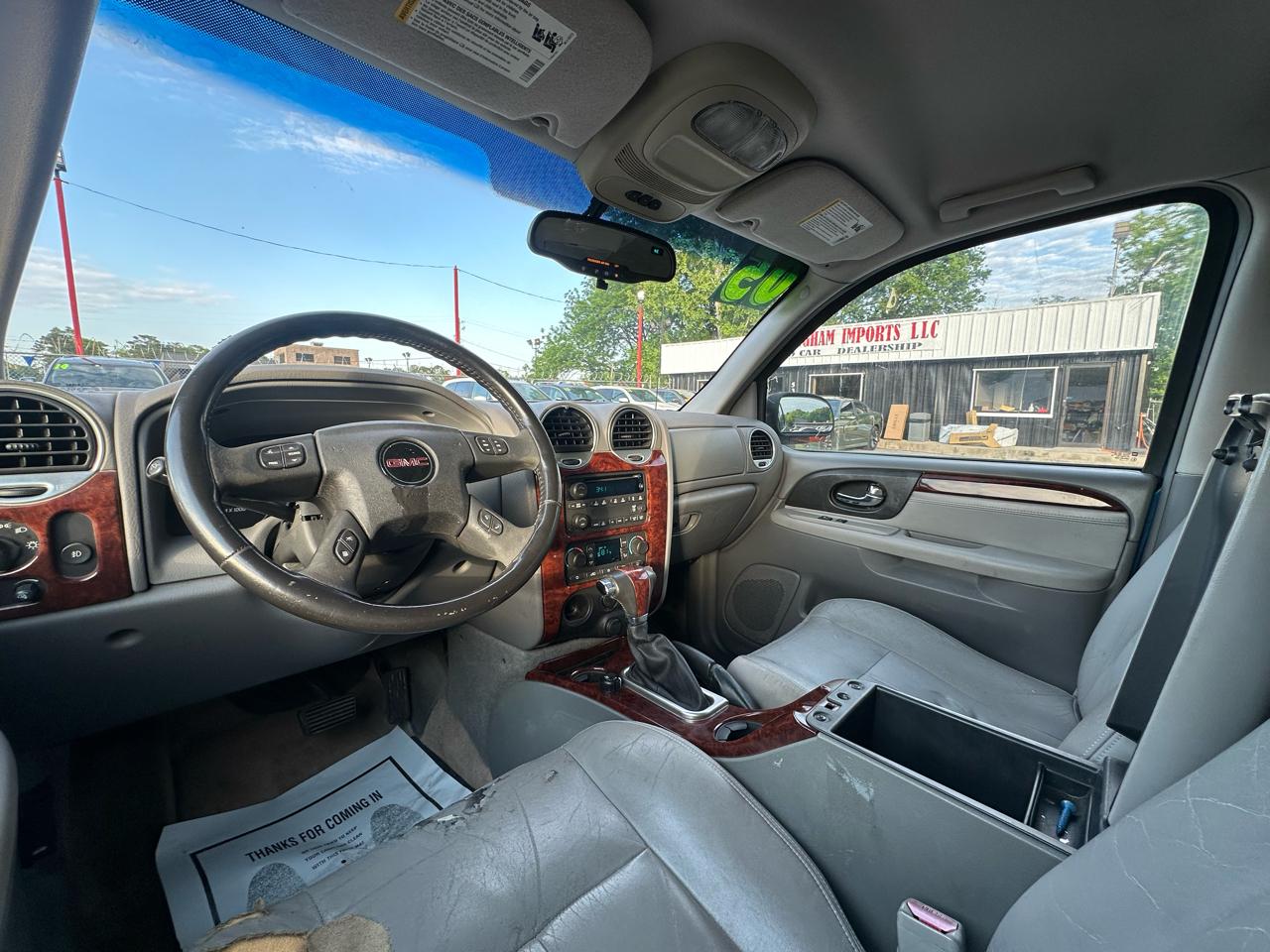 GMC Envoy XL 4dr 2WD SLT 2005