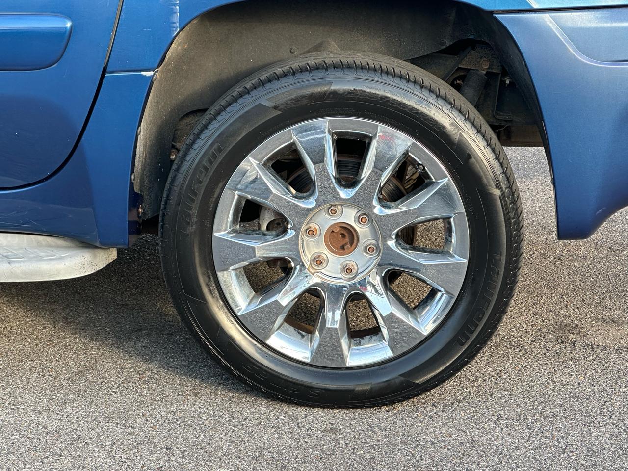 GMC Envoy XL 4dr 2WD SLT 2005