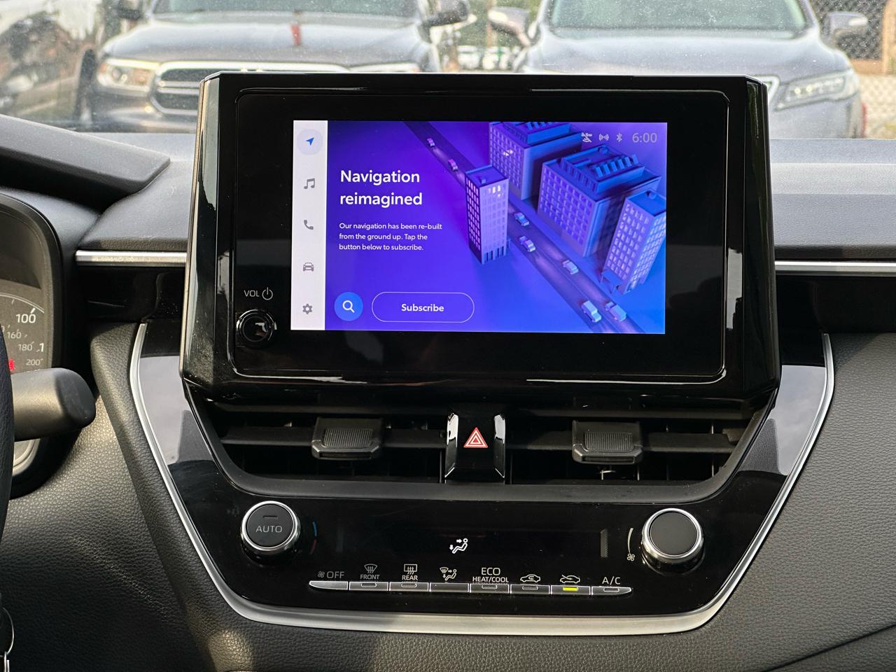 Toyota Corolla LE CVT (Natl) 2024