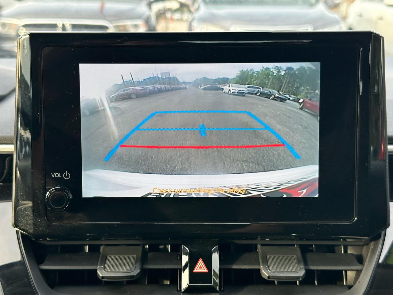 Toyota Corolla LE CVT (Natl) 2024