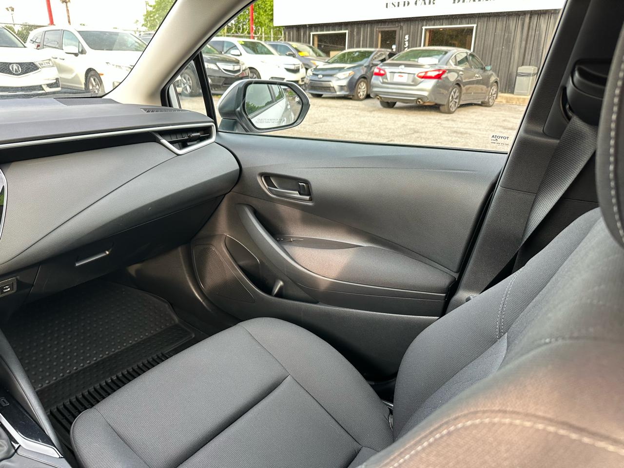 Toyota Corolla LE CVT (Natl) 2024