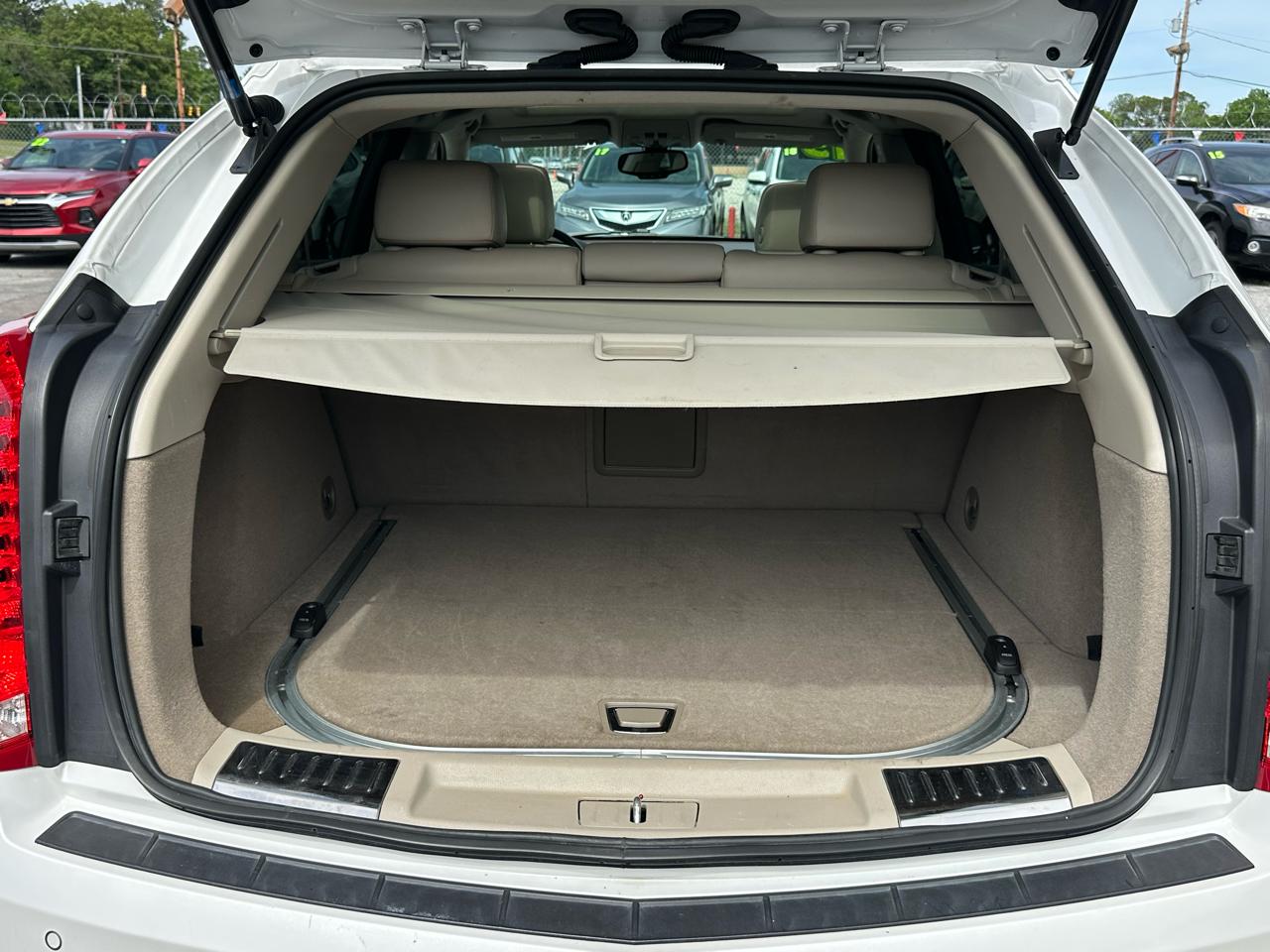 Cadillac SRX FWD 4dr Performance Collection 2013