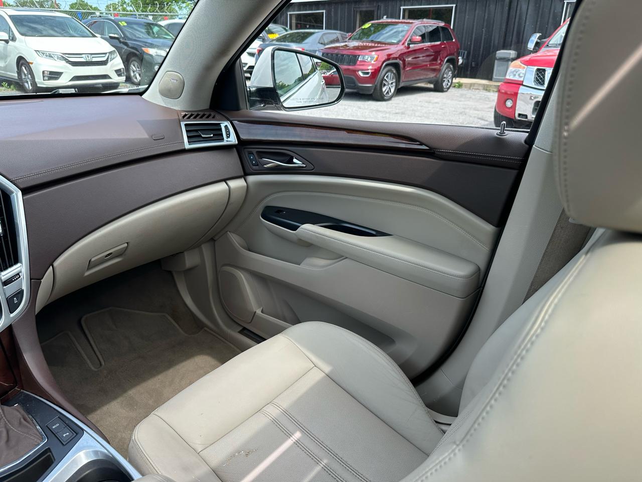 Cadillac SRX FWD 4dr Performance Collection 2013