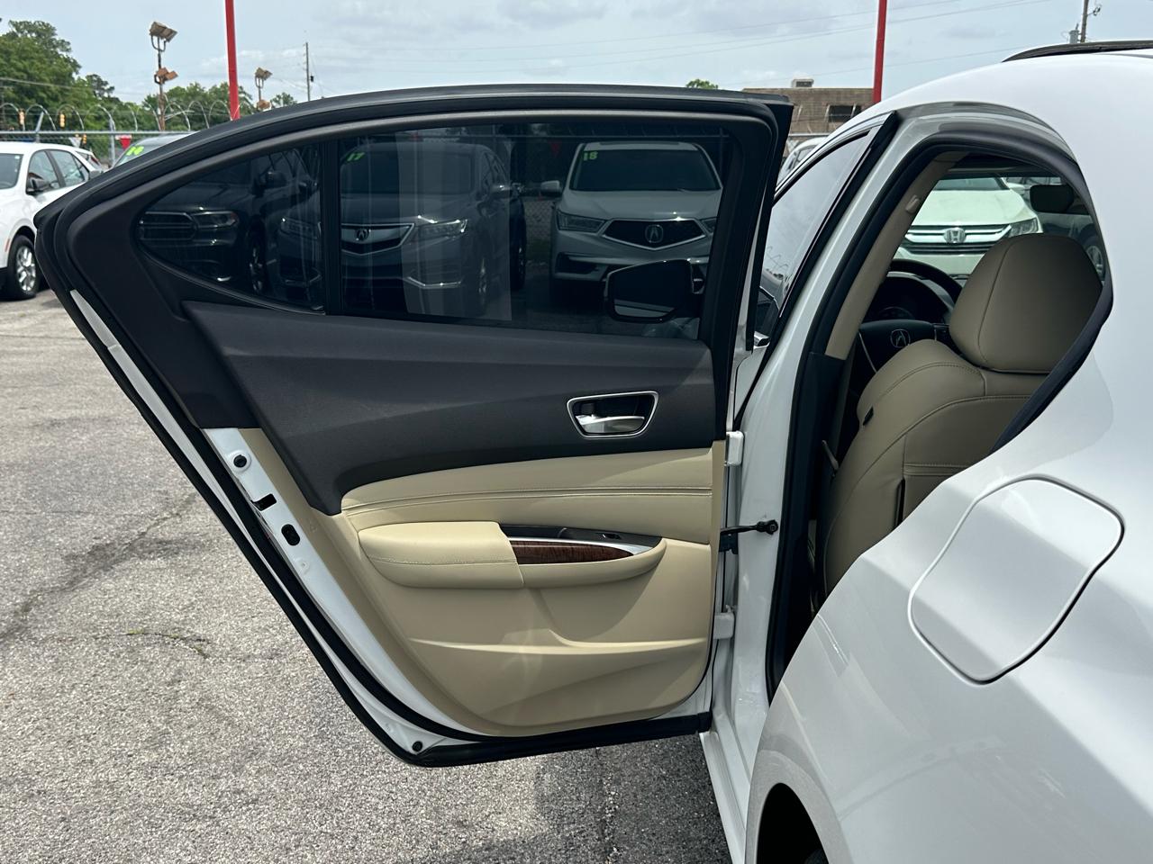 Acura TLX 2.4L FWD 2020