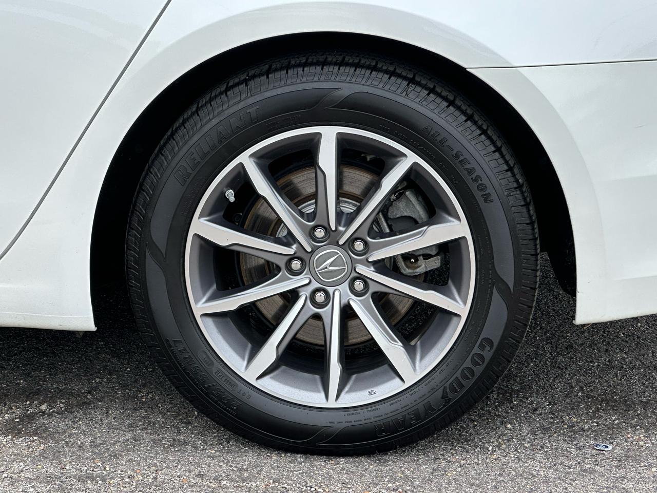 Acura TLX 2.4L FWD 2020