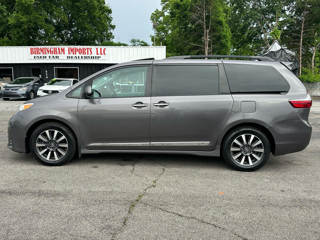 Toyota Sienna Limited Premium AWD 7-Passenger (Natl) 2019