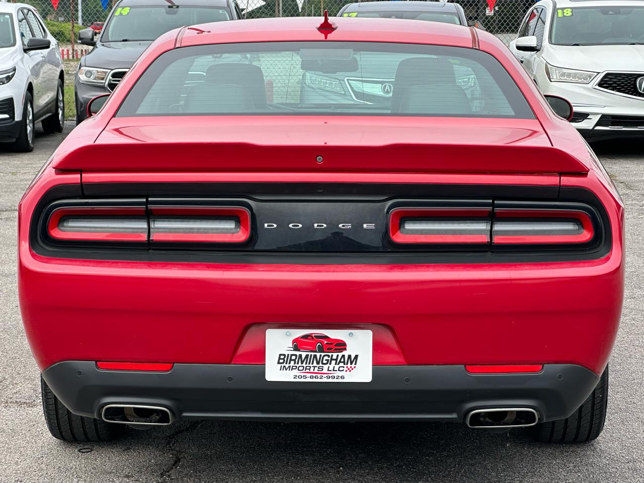 Dodge Challenger 2dr Cpe SXT Plus 2015