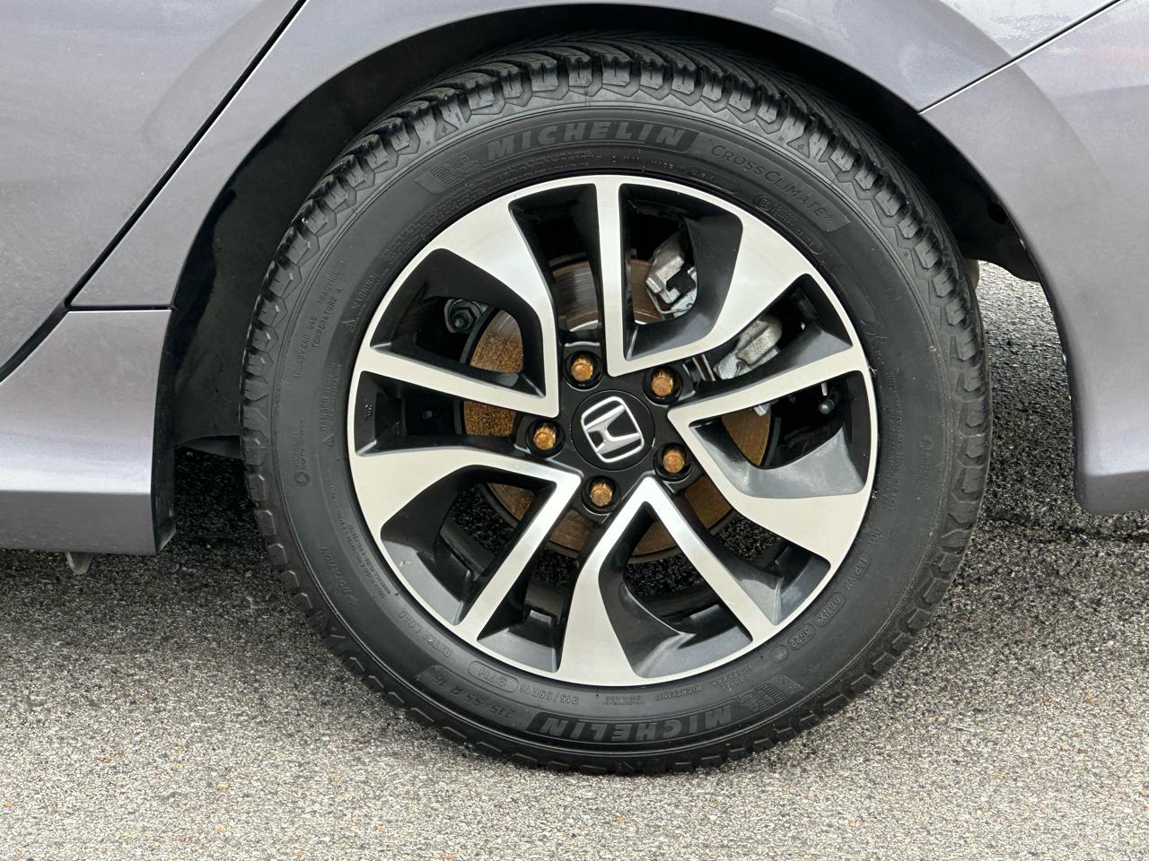 Honda Civic Sedan 4dr CVT LX 2016