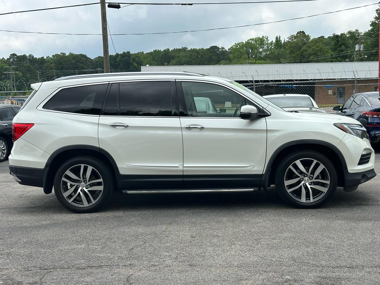 Honda Pilot Elite AWD 2017