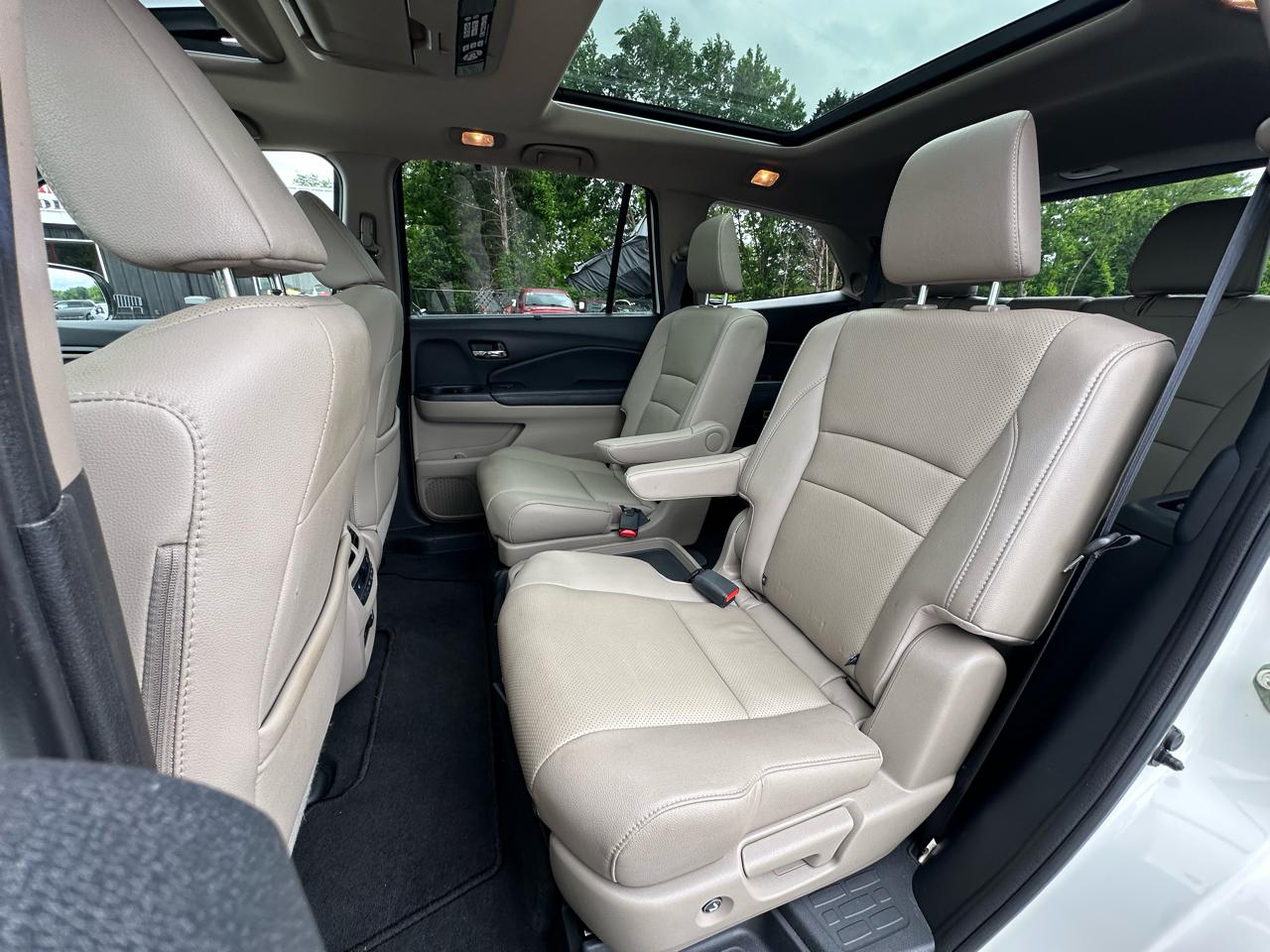 Honda Pilot Elite AWD 2017