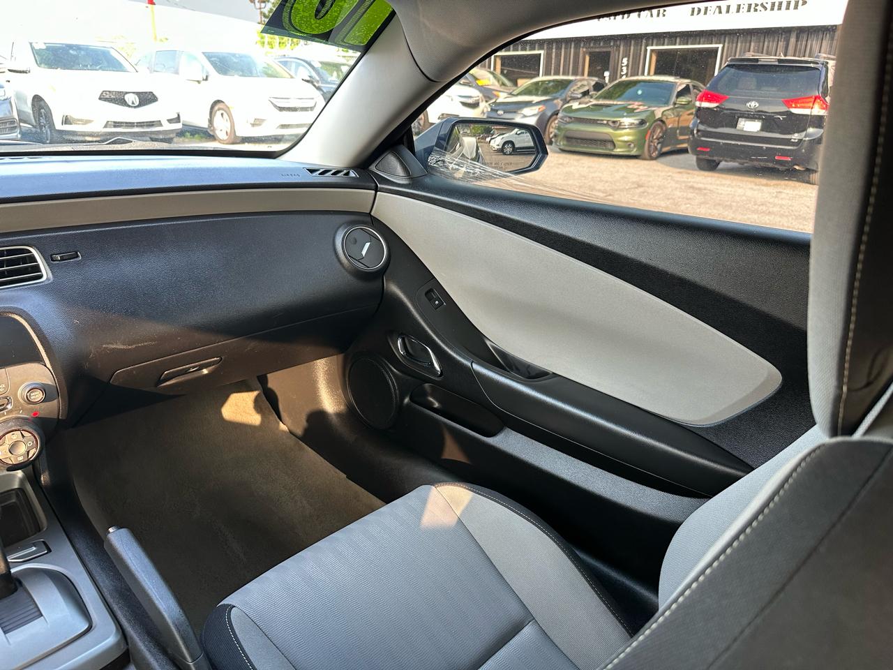 Chevrolet Camaro 2dr Cpe LS 2010