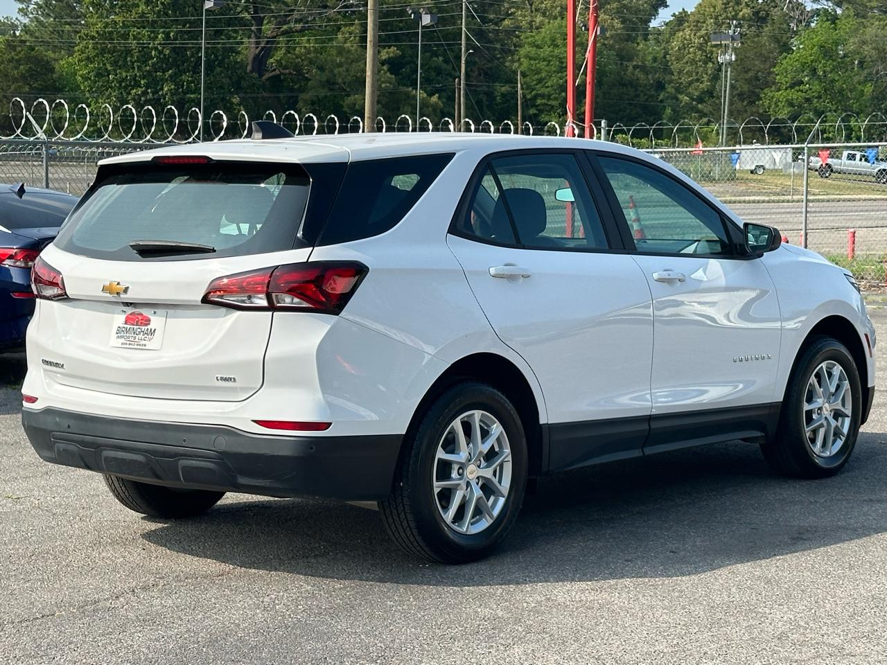 Chevrolet Equinox AWD 4dr LS w/1FL 2023