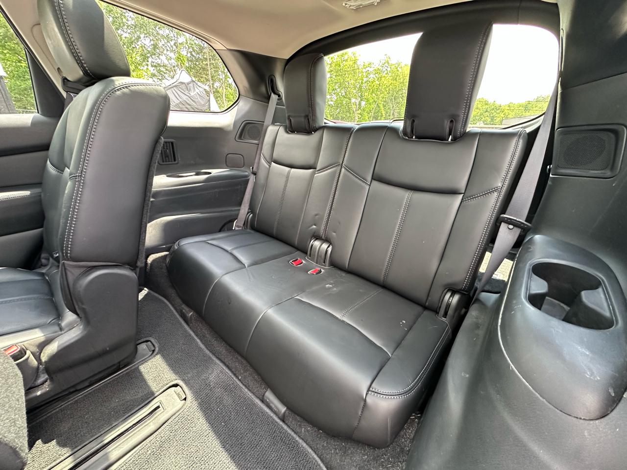 Nissan Pathfinder FWD SL 2017