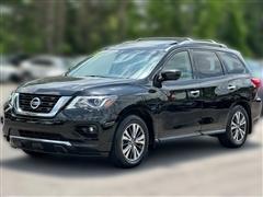 2017 Nissan Pathfinder 