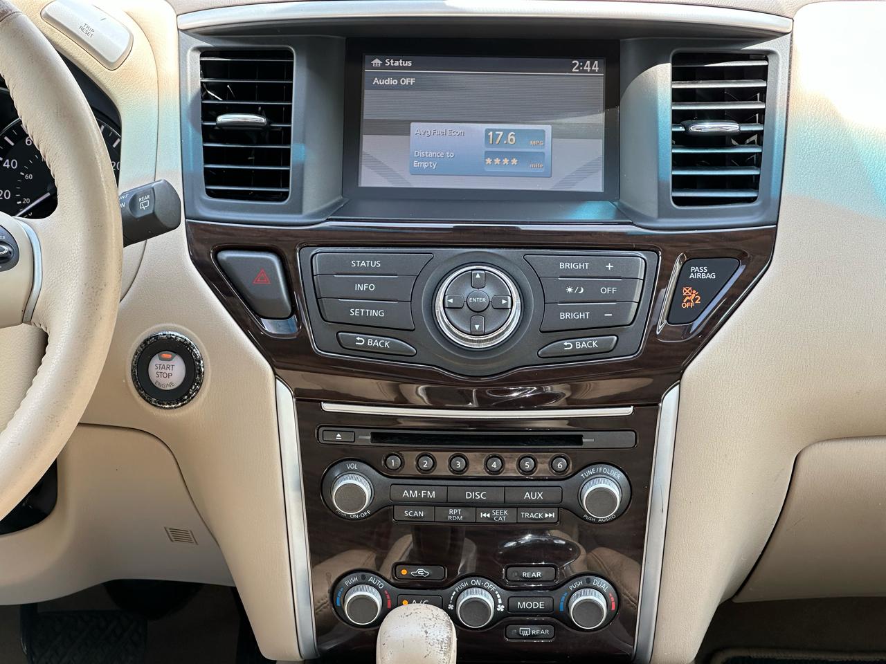 Nissan Pathfinder 2WD 4dr SL 2014
