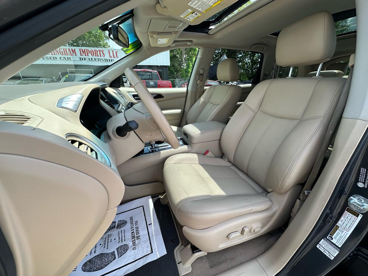 Nissan Pathfinder 2WD 4dr SL 2014
