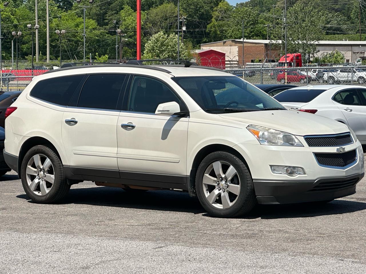 Chevrolet Traverse AWD 4dr LT w/1LT 2011