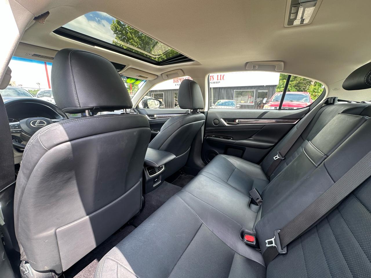 Lexus GS 350 4dr Sdn RWD 2016