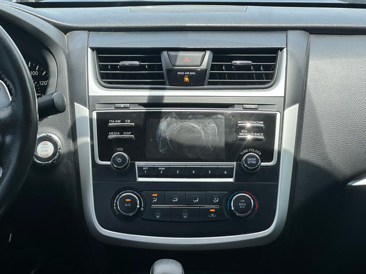 Nissan Altima 2.5 SR Sedan 2017