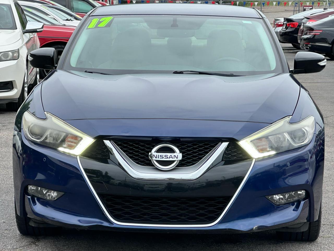 Nissan Maxima SV 3.5L *Ltd Avail* 2017