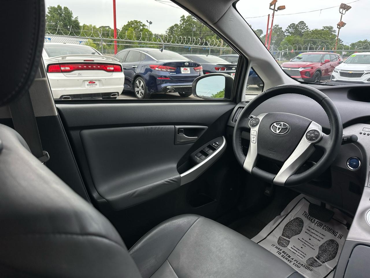 Toyota Prius 5dr HB Persona Series Special Edition (Natl) 2015