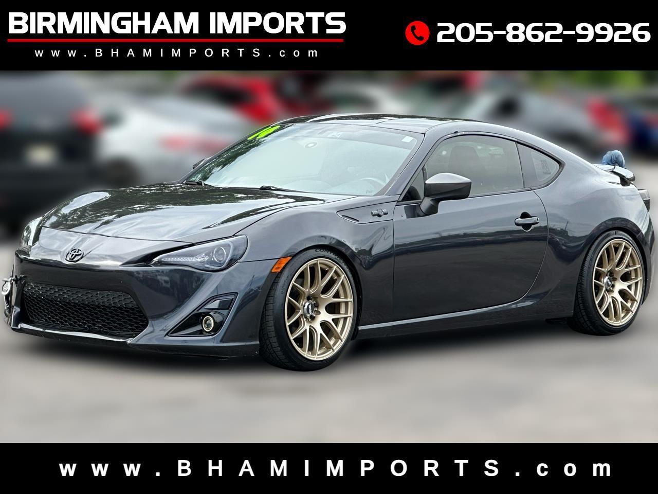 Scion FR-S 2dr Cpe Auto (Natl) 2014