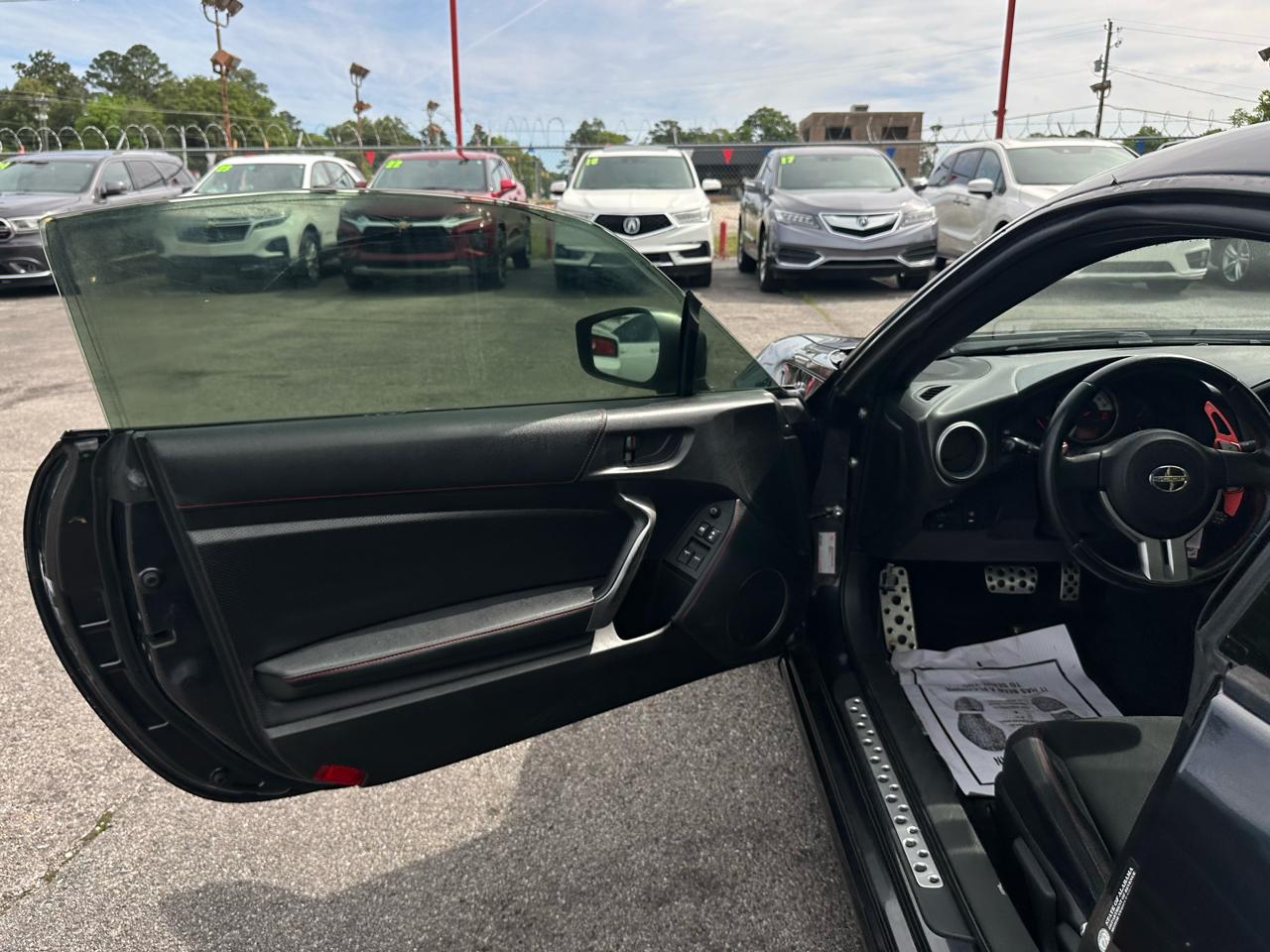 Scion FR-S 2dr Cpe Auto (Natl) 2014