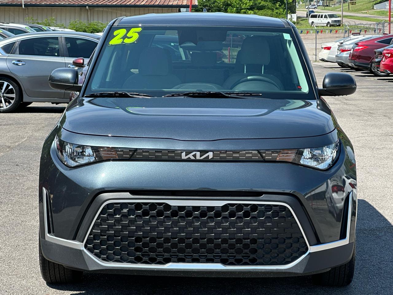 Kia Soul LX FWD 2025