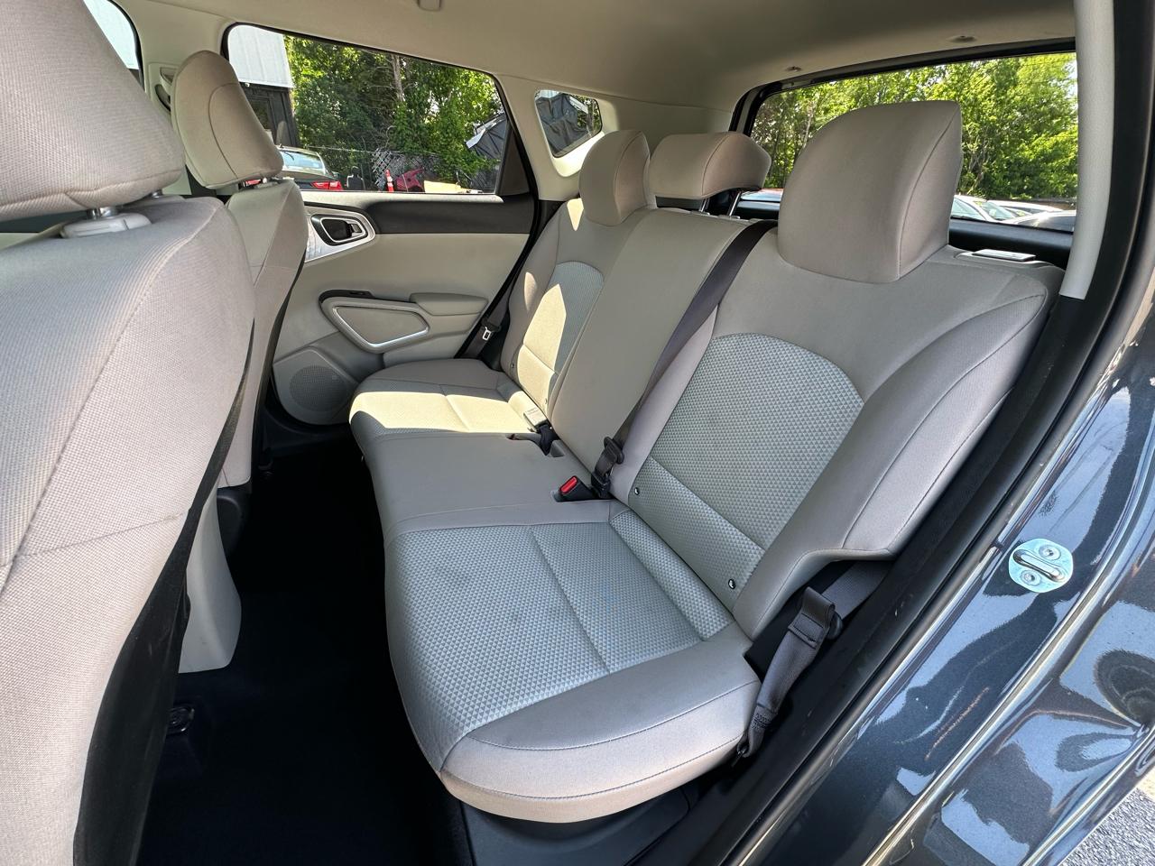 Kia Soul LX FWD 2025