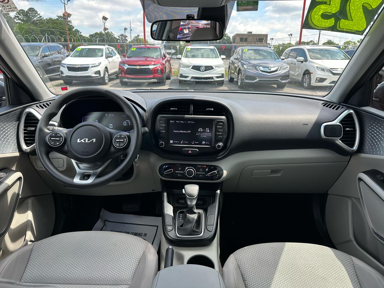 Kia Soul LX FWD 2025