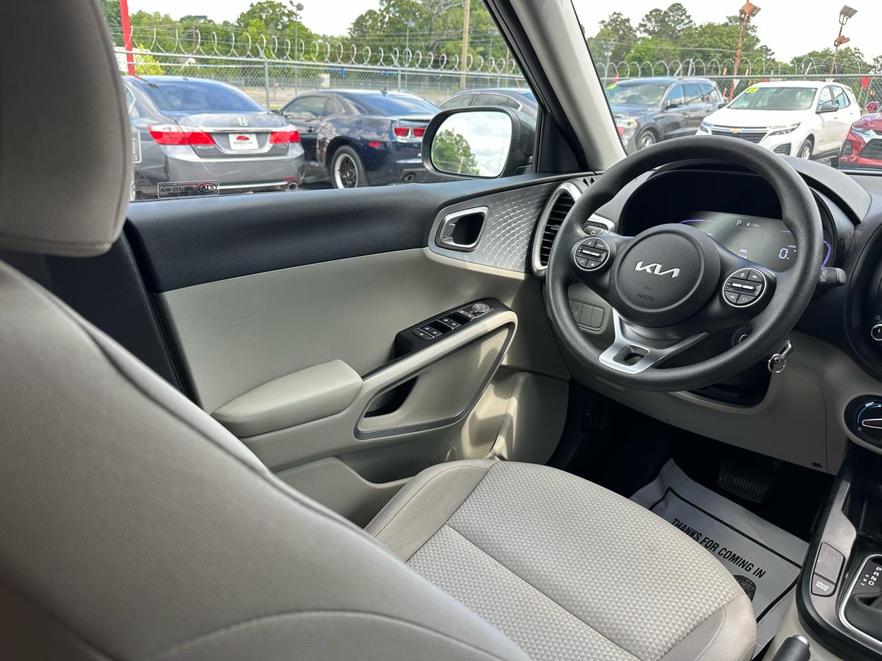Kia Soul LX FWD 2025