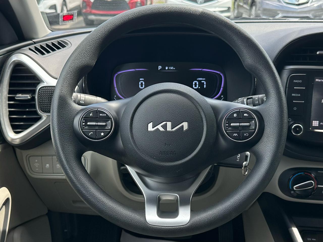 Kia Soul LX FWD 2025