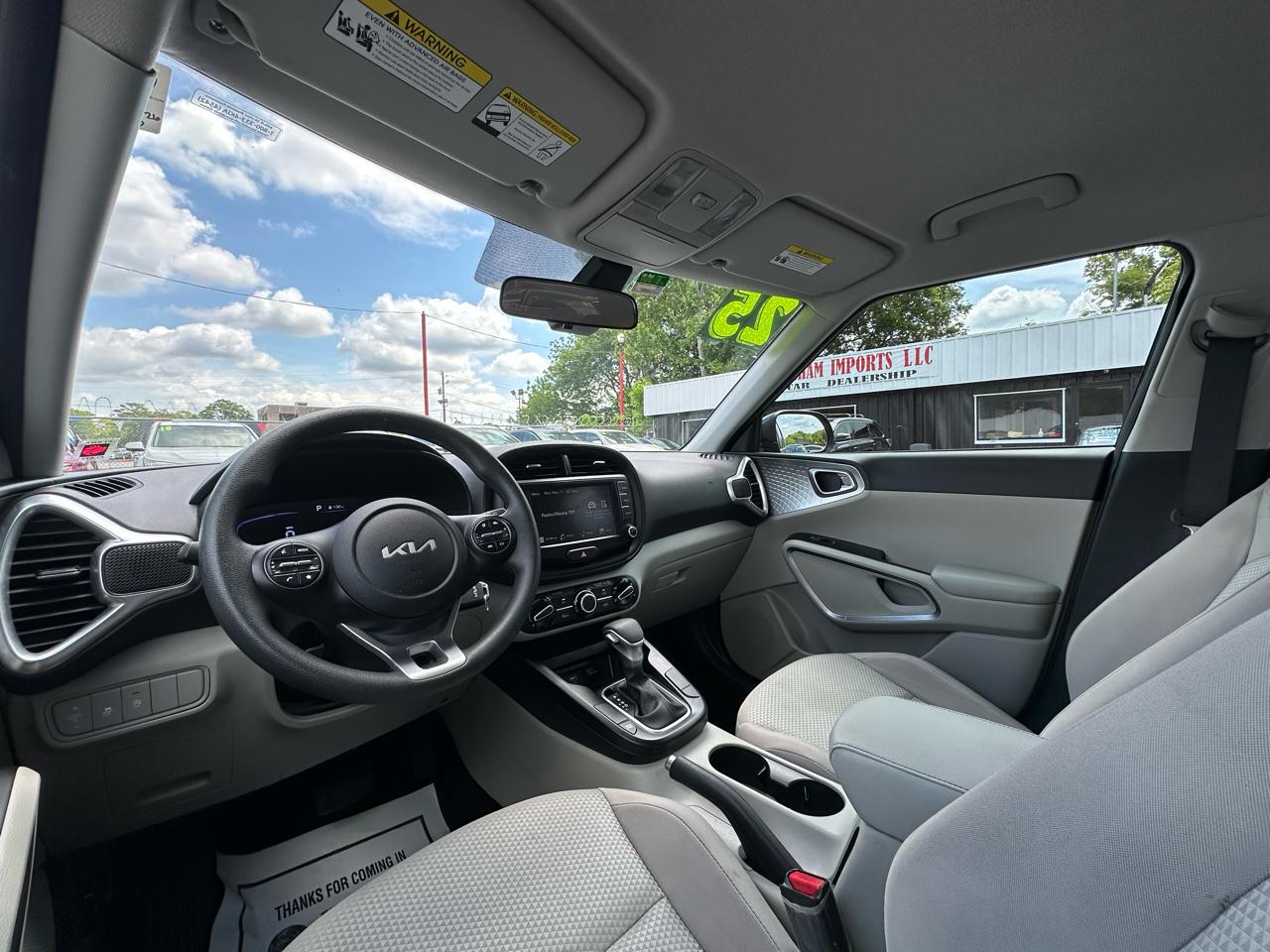 Kia Soul LX FWD 2025