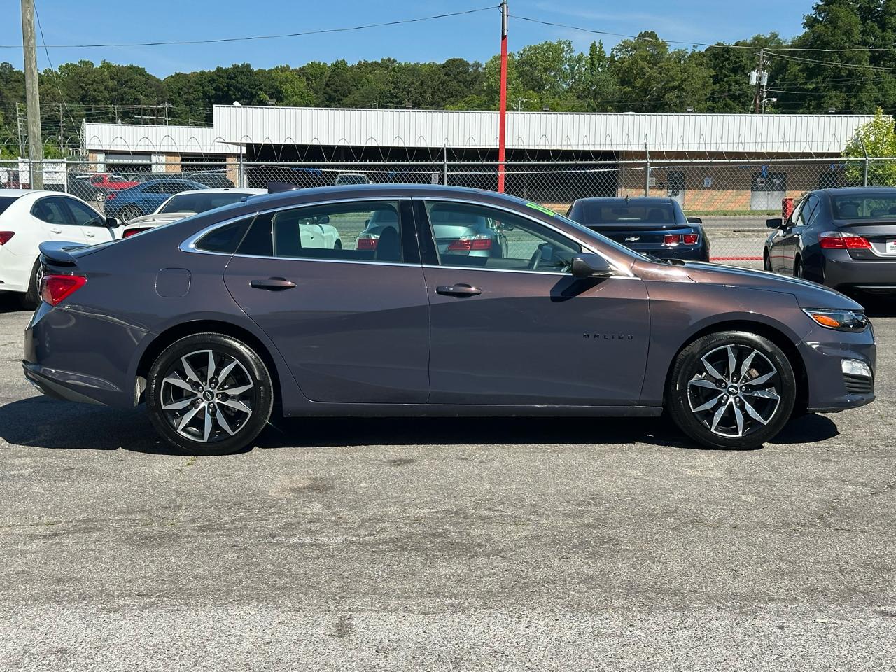 Chevrolet Malibu 4dr Sdn RS 2025
