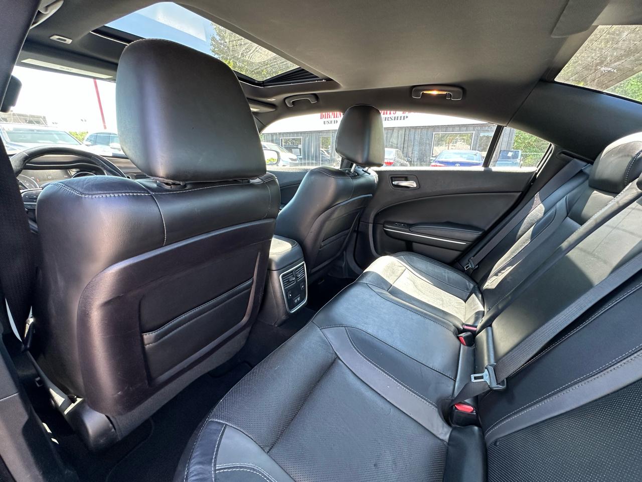 Dodge Charger SXT RWD 2019