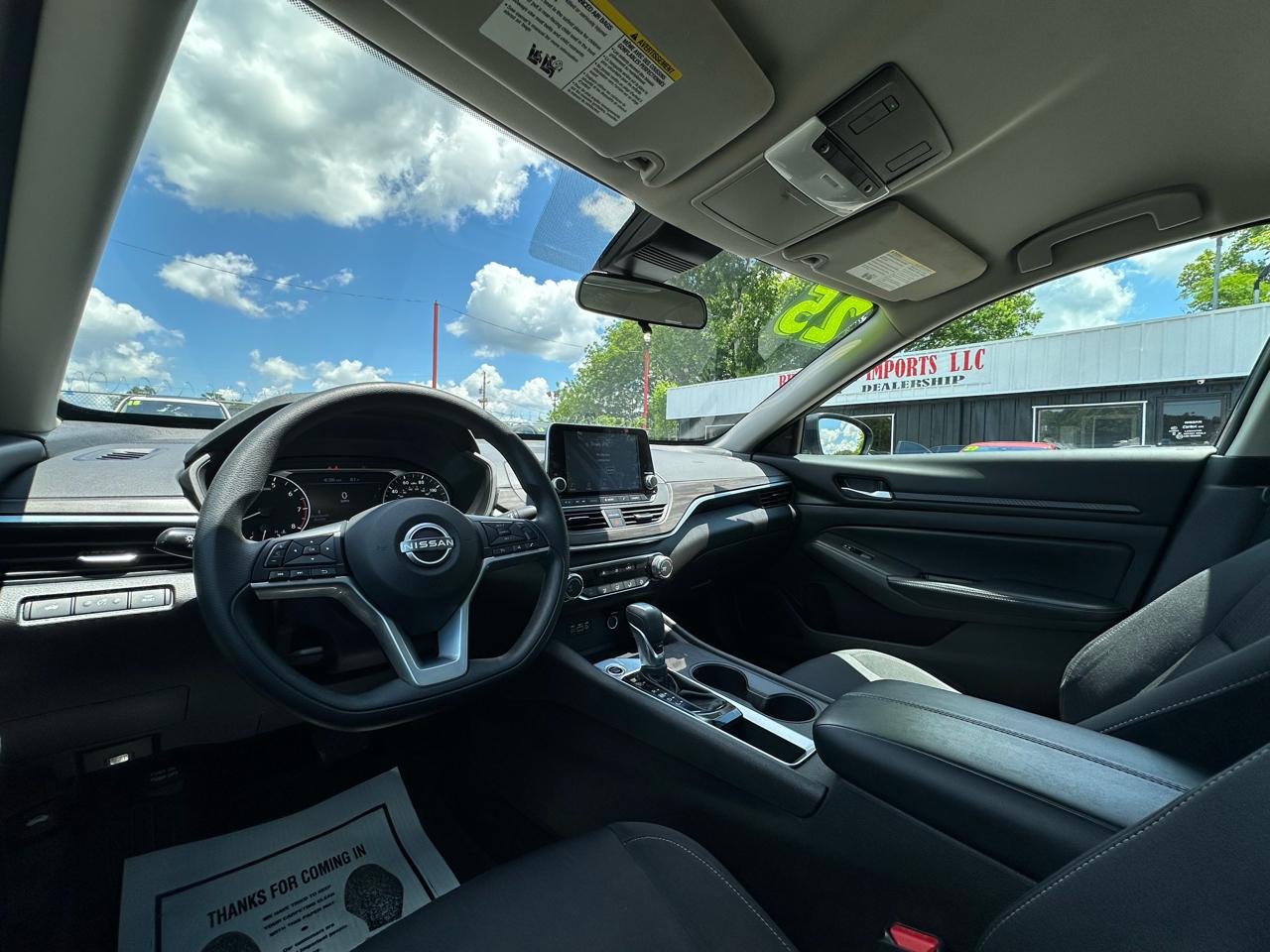 Nissan Altima SV FWD 2025