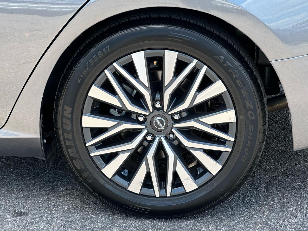 Nissan Altima SV FWD 2025
