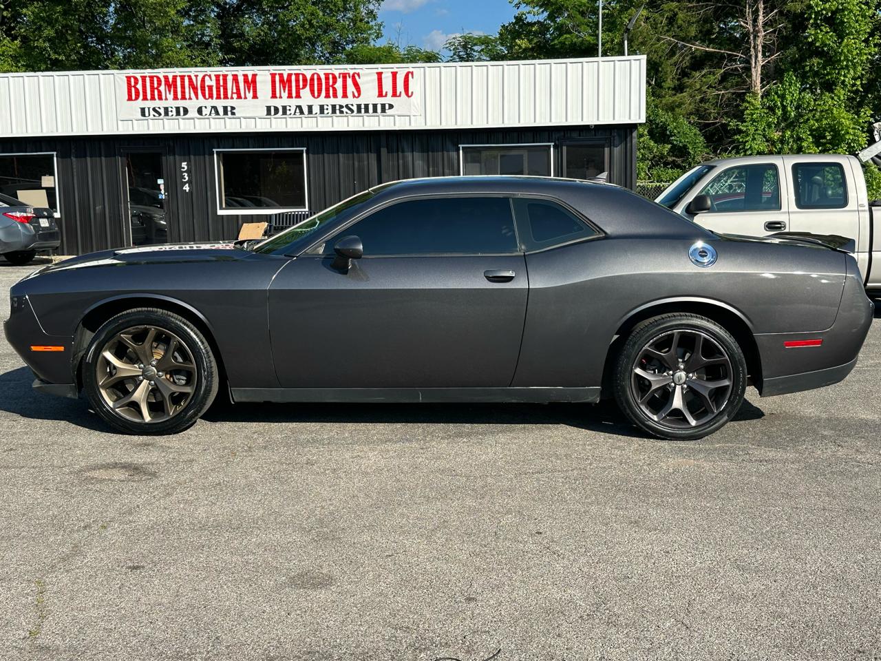 Vehicle Image 2