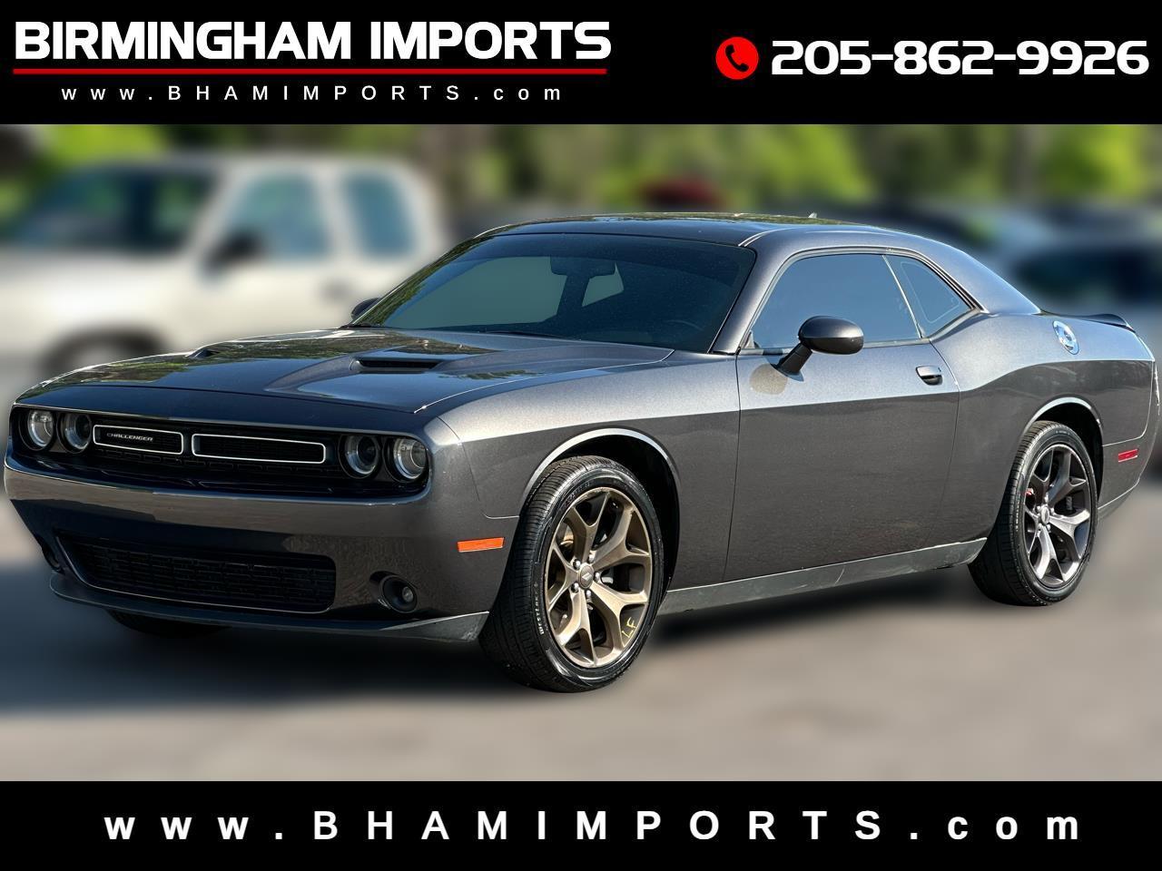 2019 Dodge Challenger SXT RWD