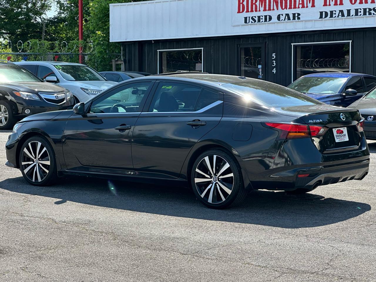 Nissan Altima 2.5 SR Sedan 2020