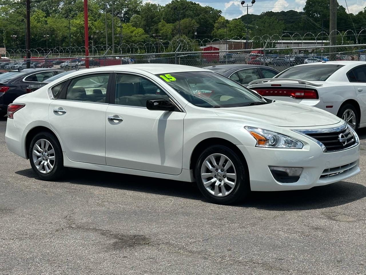 Nissan Altima 4dr Sdn I4 2.5 2015