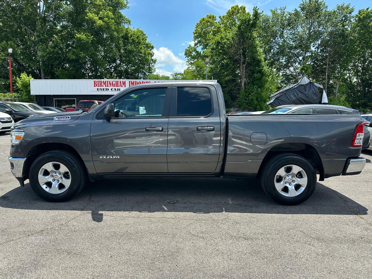 RAM 1500 Big Horn 4x2 Quad Cab 6'4" Box 2021