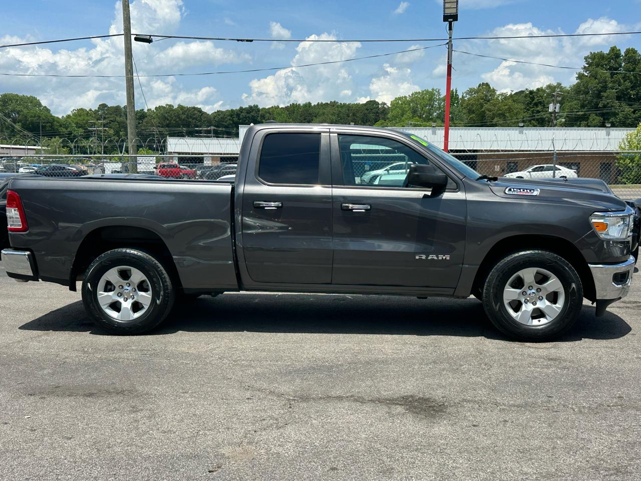 RAM 1500 Big Horn 4x2 Quad Cab 6'4" Box 2021