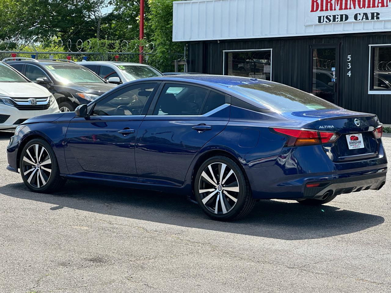 Nissan Altima 2.5 SR Sedan 2021