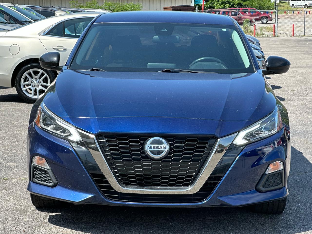 Nissan Altima 2.5 SR Sedan 2021