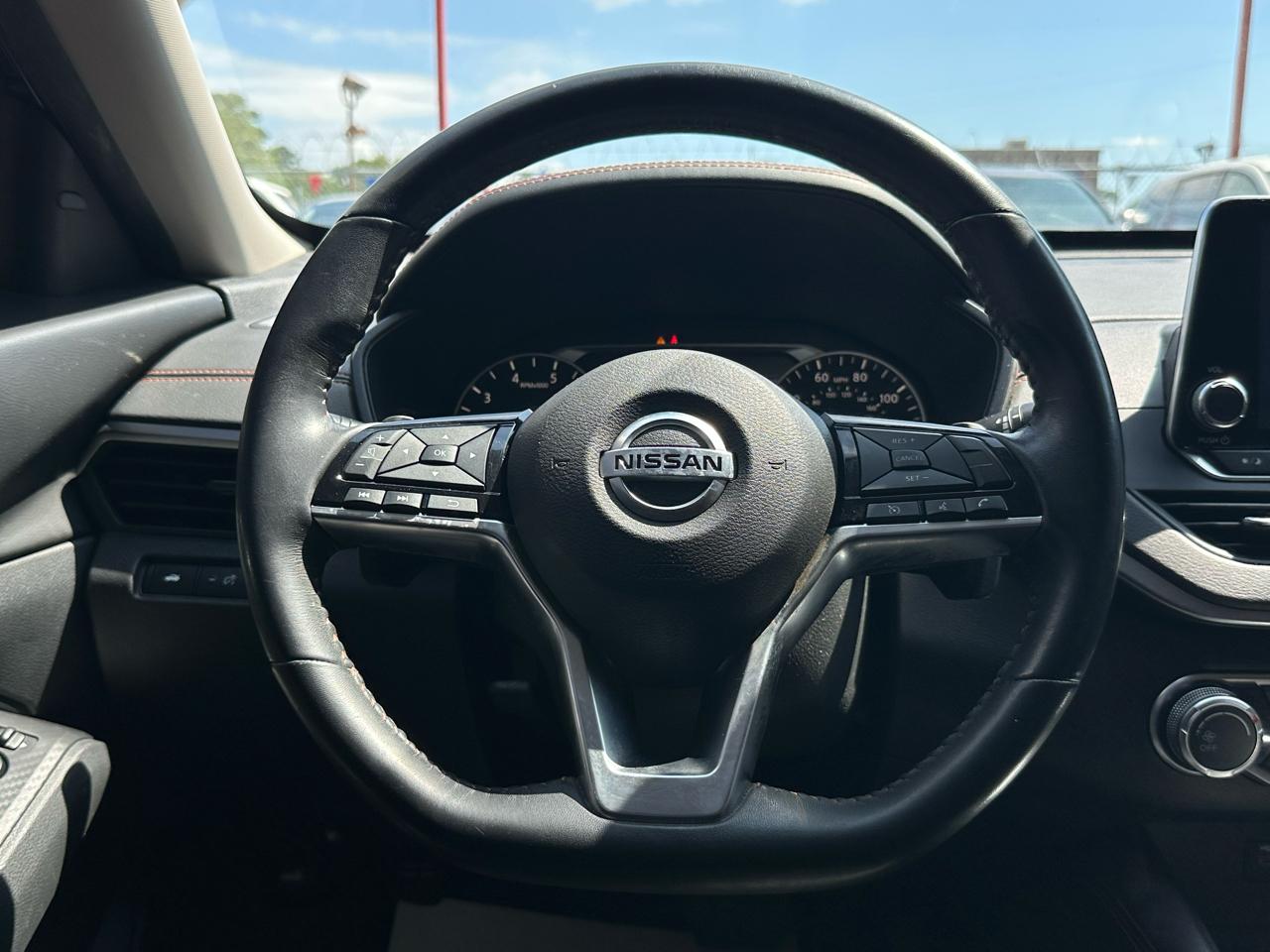 Nissan Altima 2.5 SR Sedan 2021