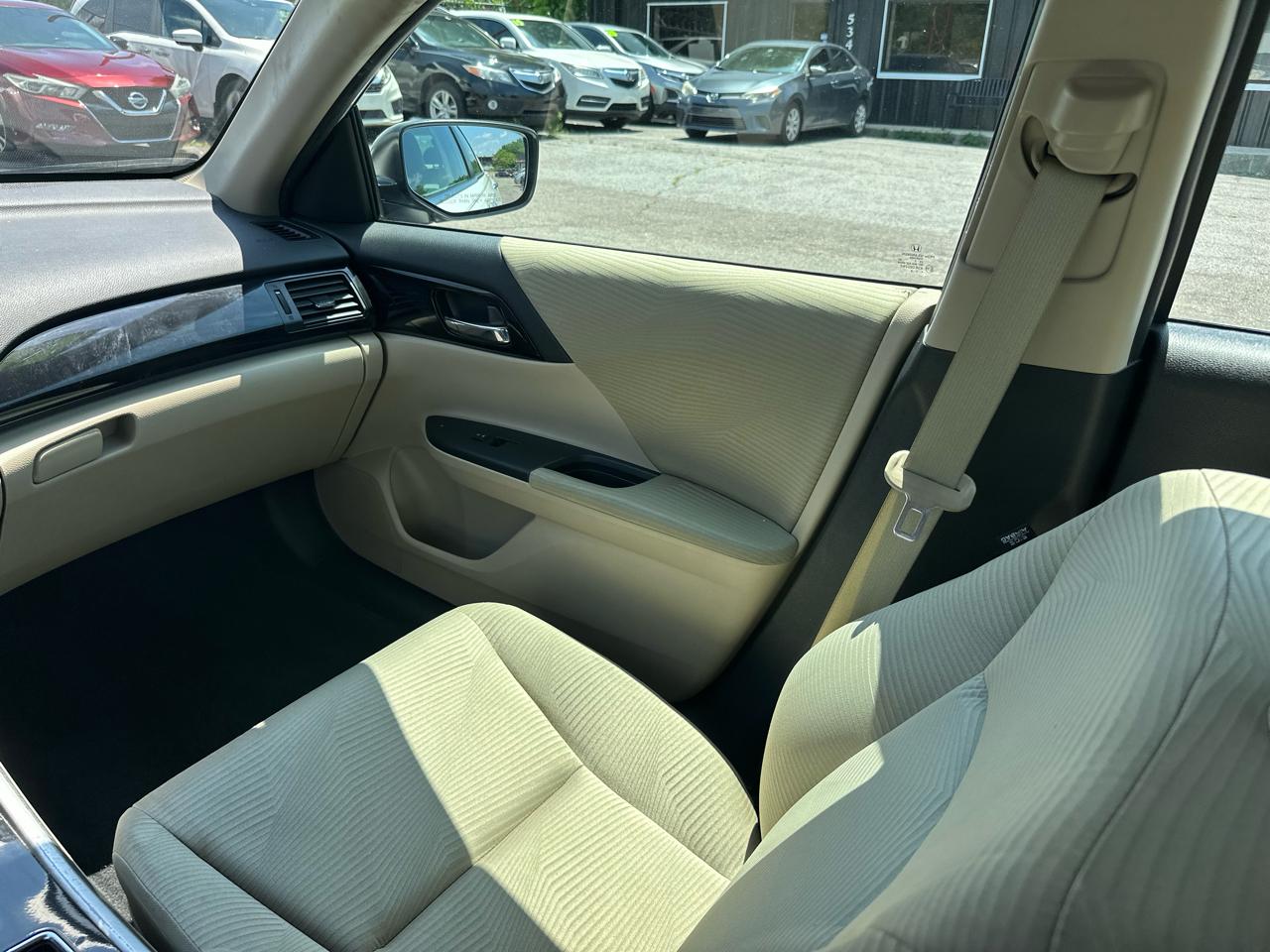 Honda Accord Sedan 4dr I4 CVT LX 2016