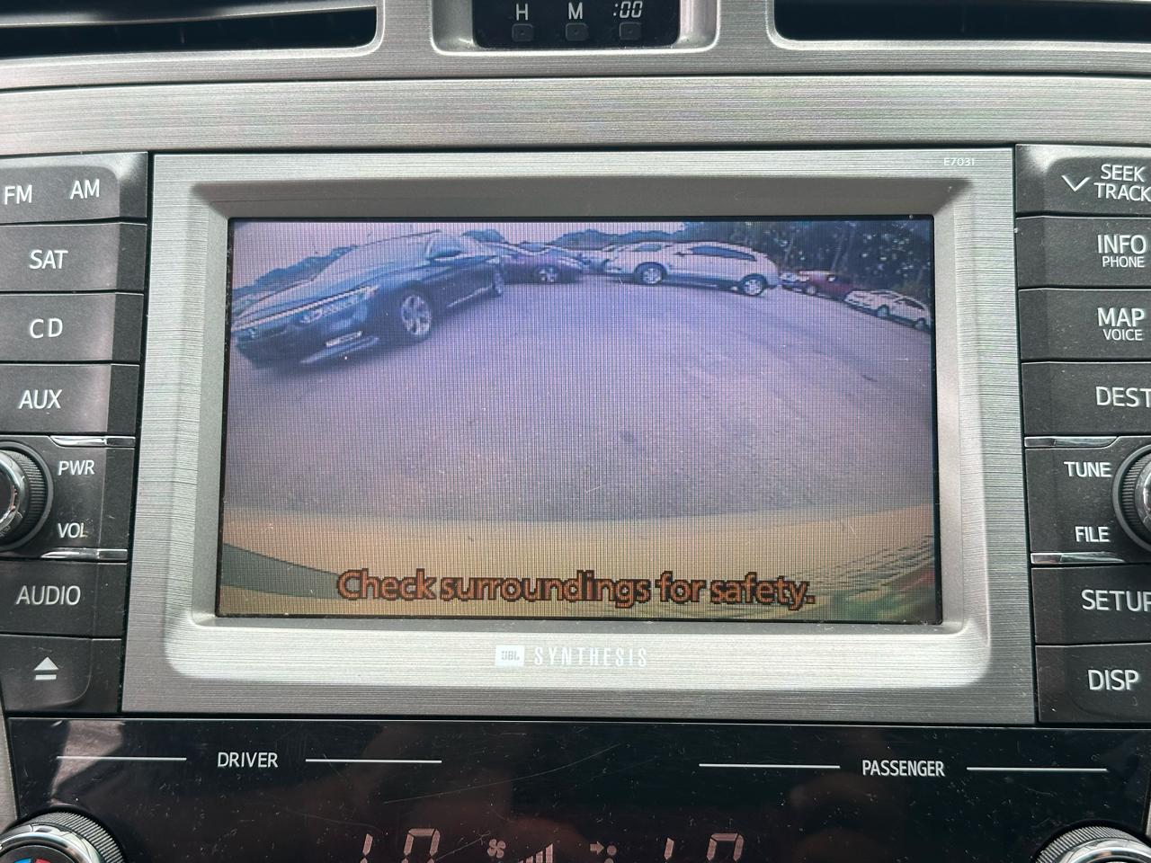 Toyota Avalon 4dr Sdn (Natl) 2011